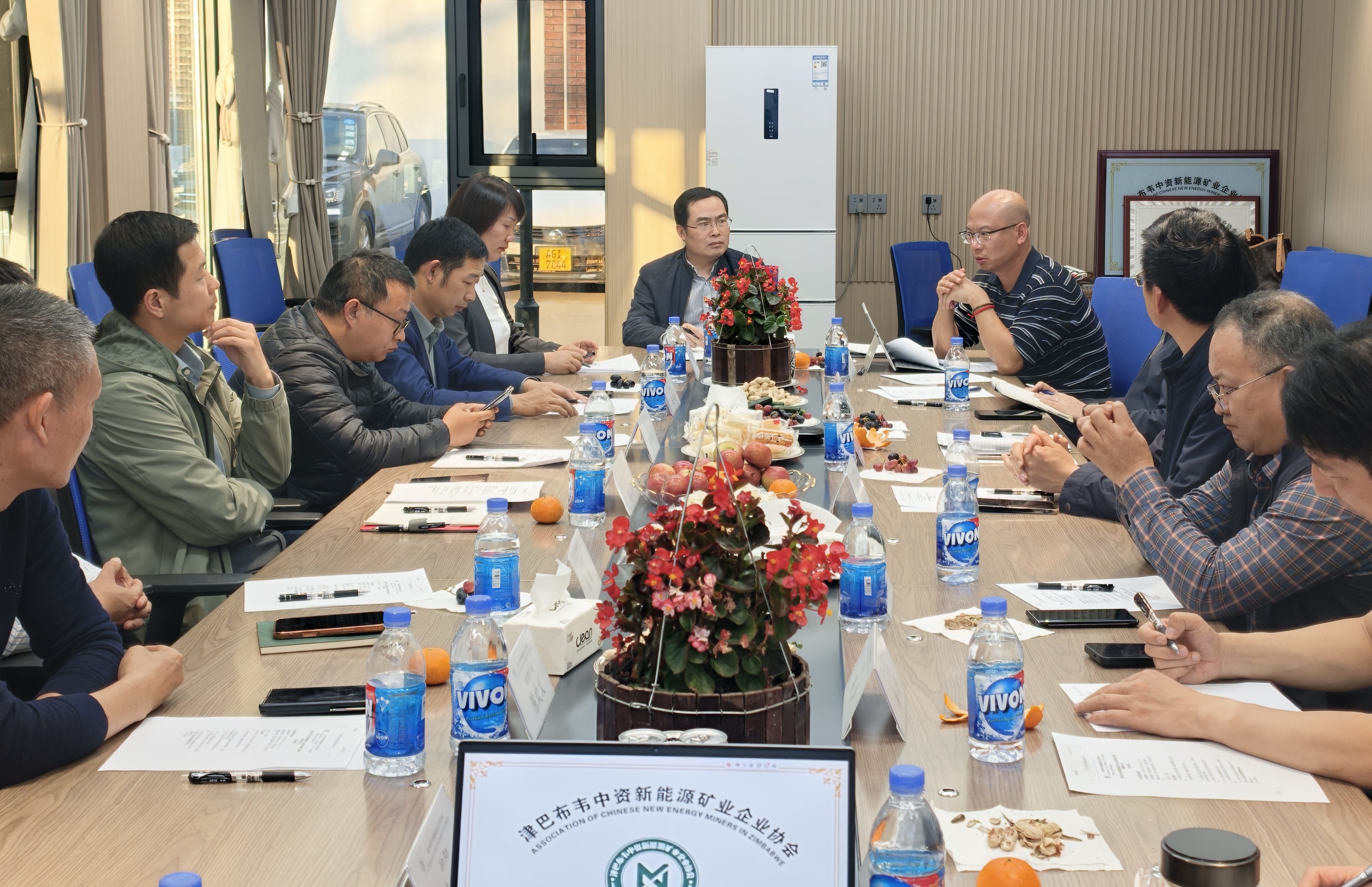 Bikita矿业总经理宫学东全票当选津巴布韦中资新能源矿业企业协会第三届会长